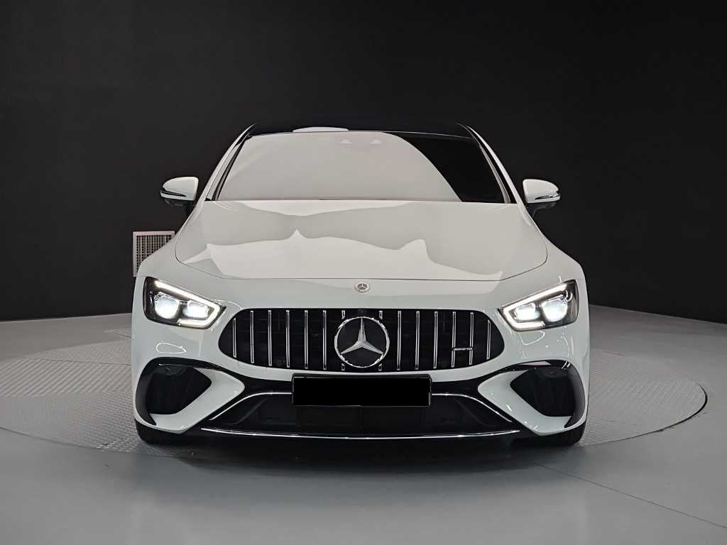 Mercedes-Benz AMG GT — photo 02