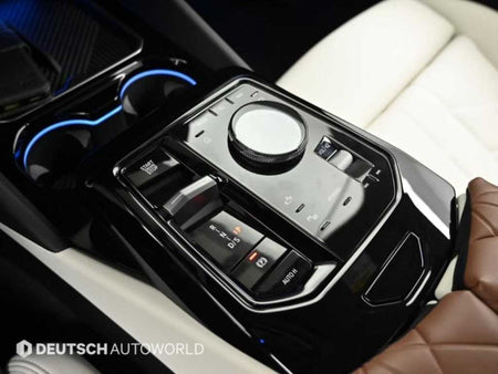 BMW 5-Series — photo 09
