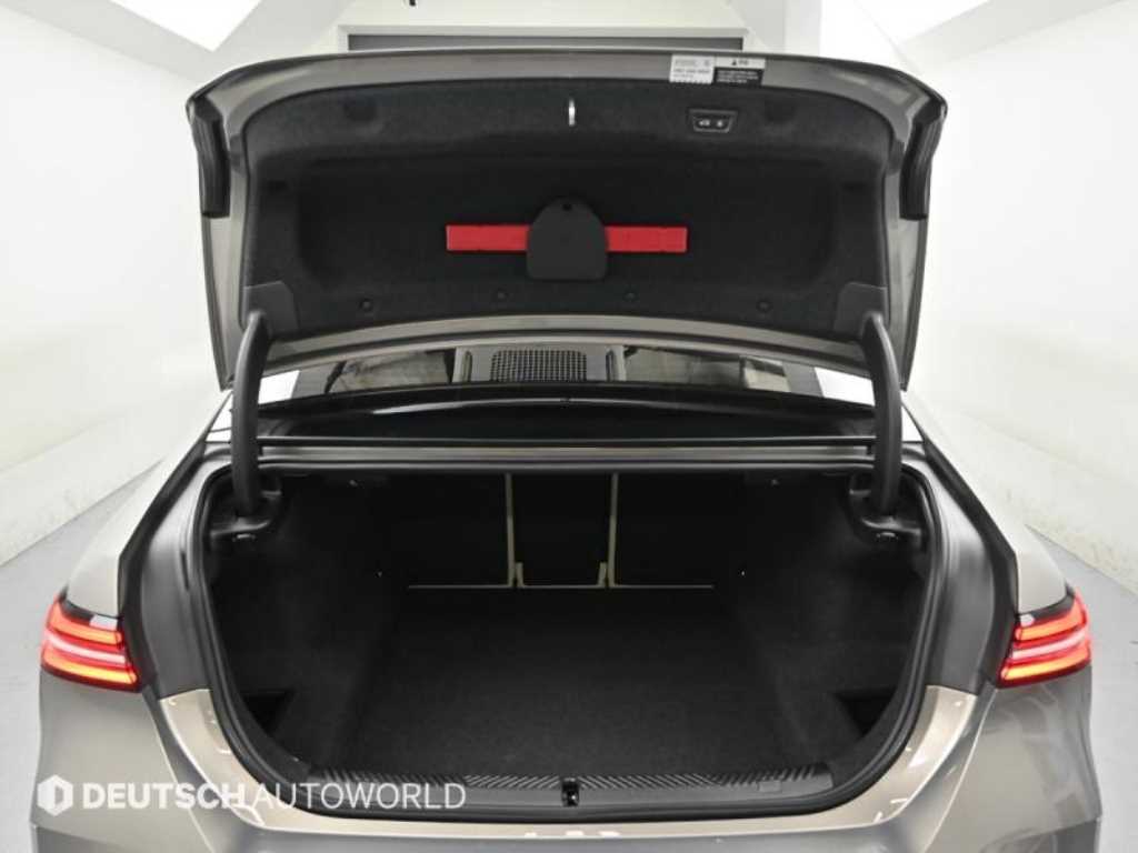 BMW 5-Series — photo 19