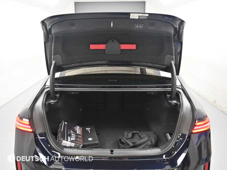 BMW 5-Series — photo 20