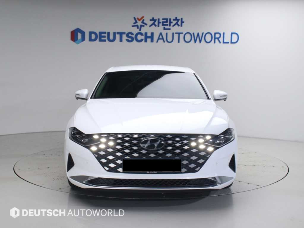 Hyundai Grandeur — photo 02
