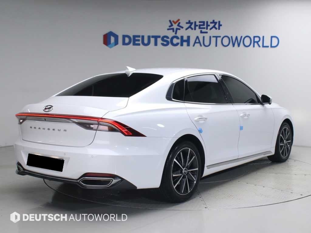 Hyundai Grandeur — photo 04