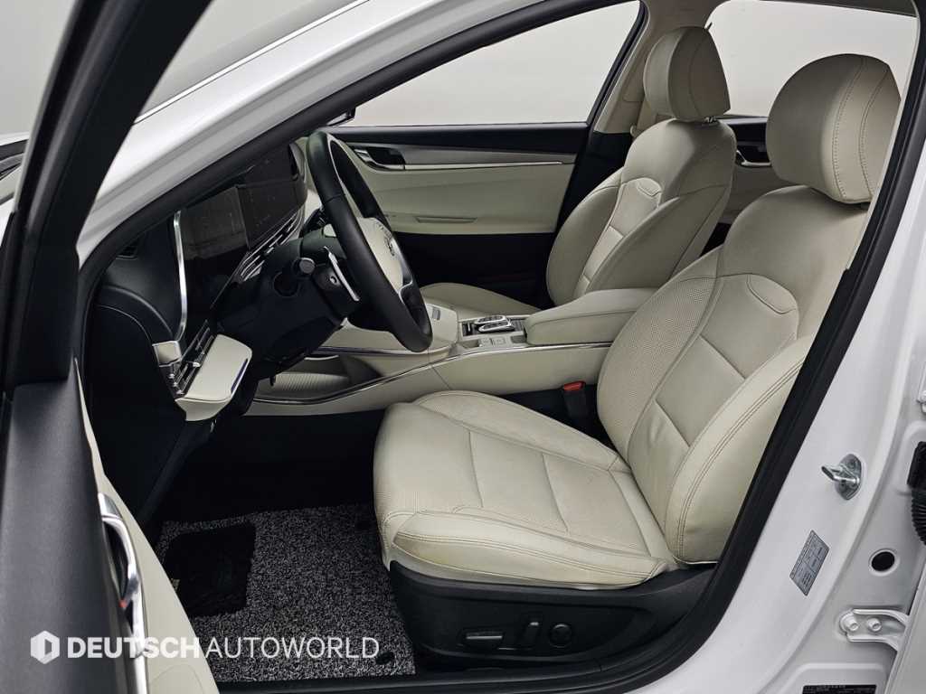 Hyundai Grandeur — photo 08