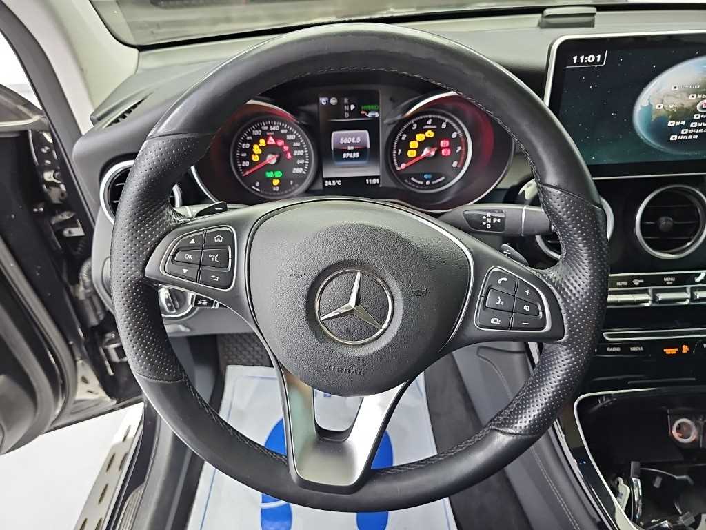 Mercedes-Benz GLC-Class — photo 09