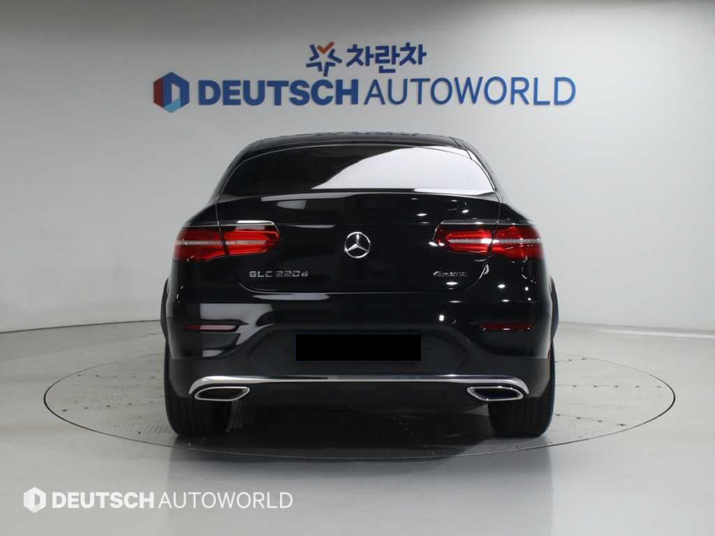 Mercedes-Benz GLC-Class — photo 04