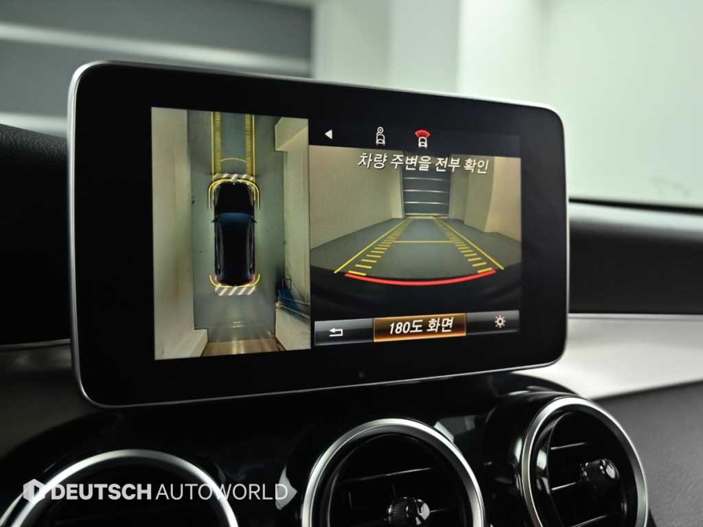 Mercedes-Benz GLC-Class — photo 15