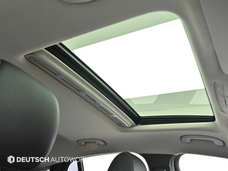 Mercedes-Benz GLC-Class — photo 18