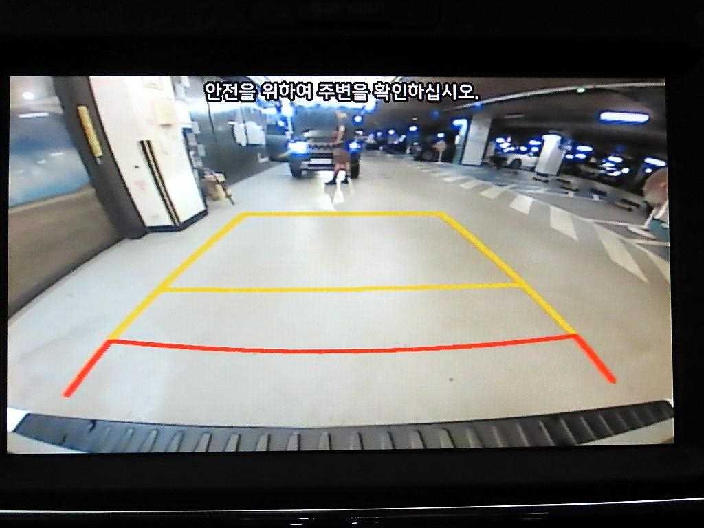 Kia Carnival — photo 14