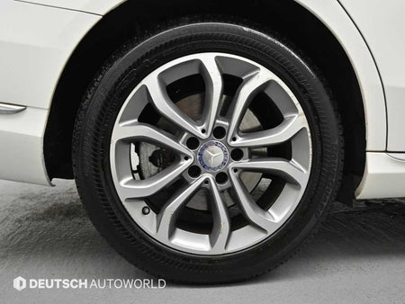 Mercedes-Benz C-Class — photo 05