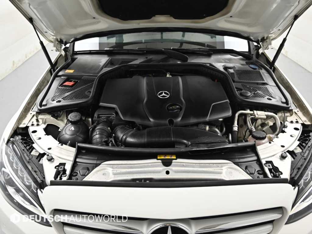 Mercedes-Benz C-Class — photo 06