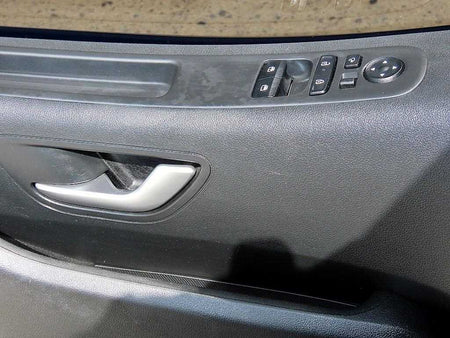 Hyundai Staria — photo 11
