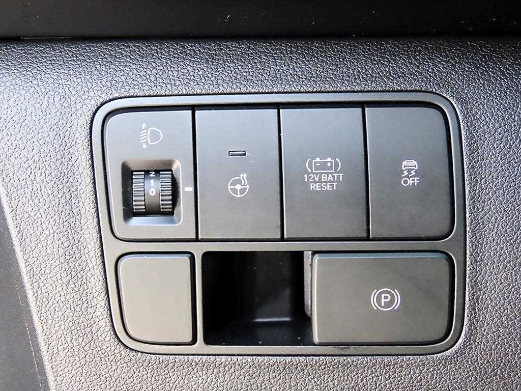 Hyundai Staria — photo 12