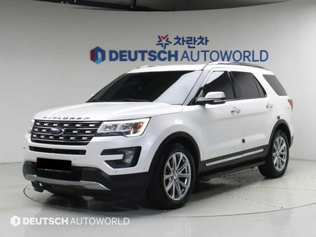 Ford Explorer — photo 01