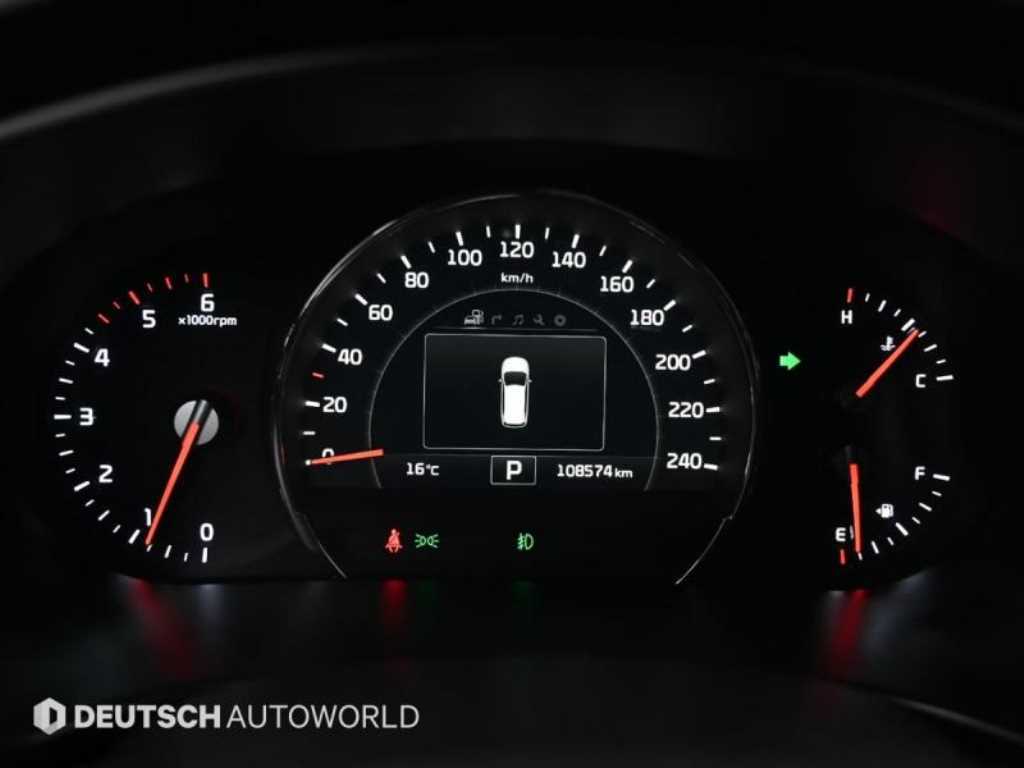 Kia Sorento — photo 08