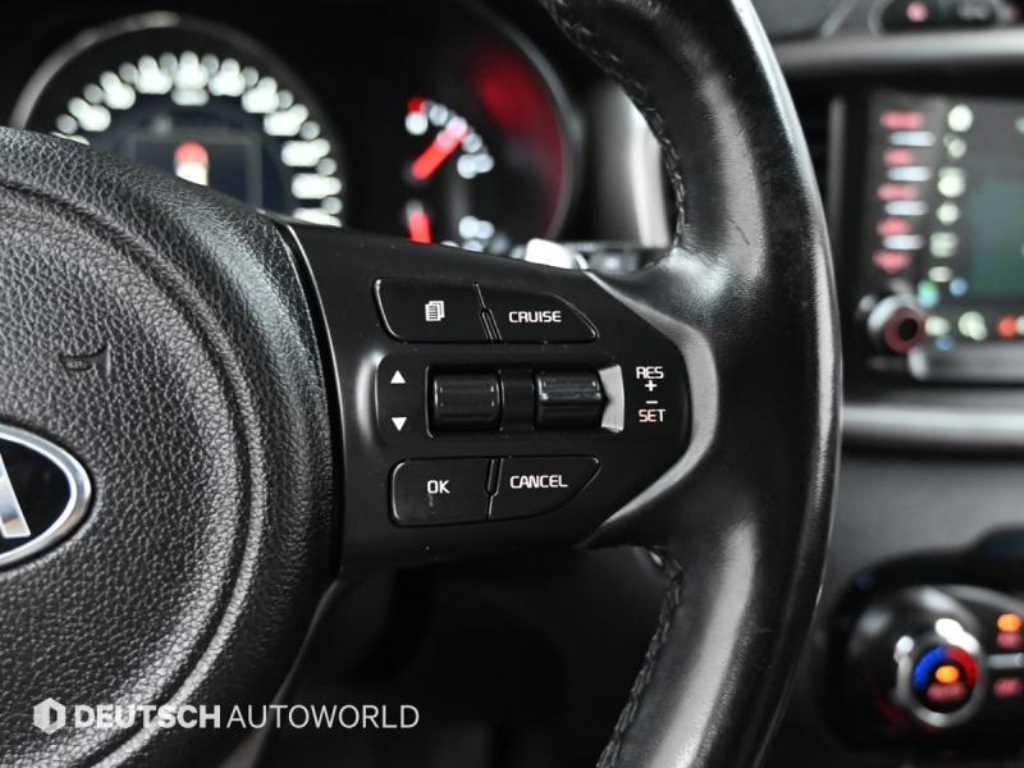 Kia Sorento — photo 17