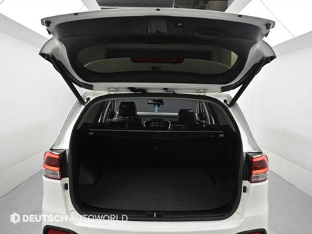 Kia Sorento — photo 19