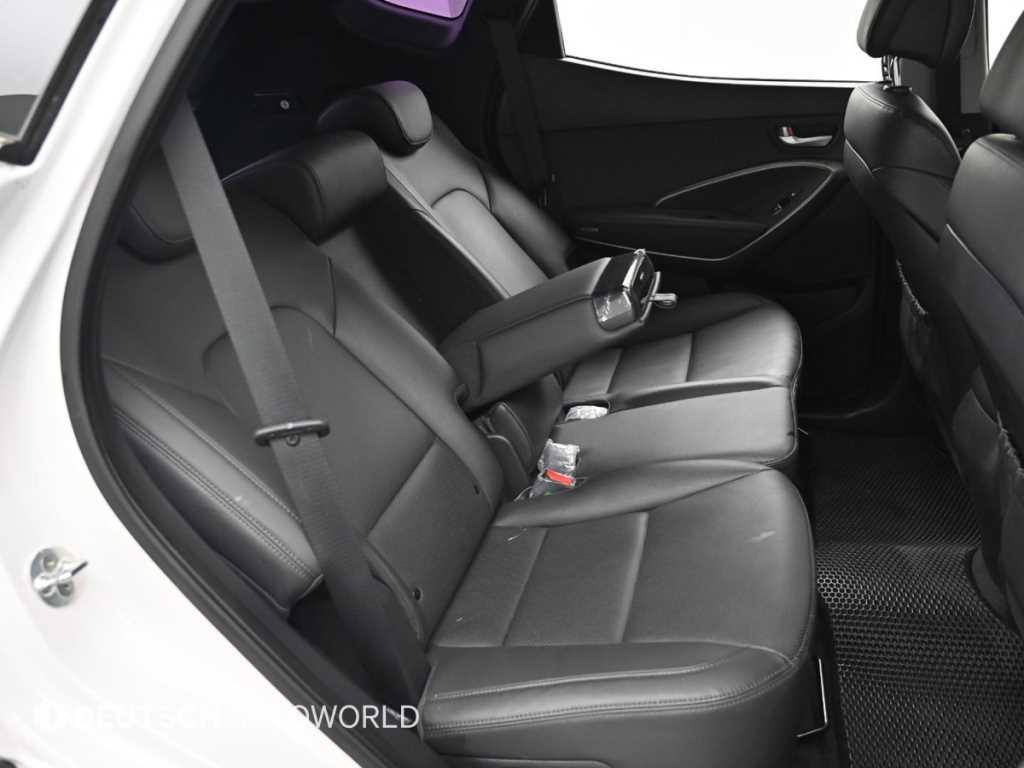 Hyundai Santafe — photo 12