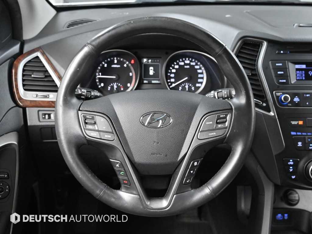 Hyundai Santafe — photo 13