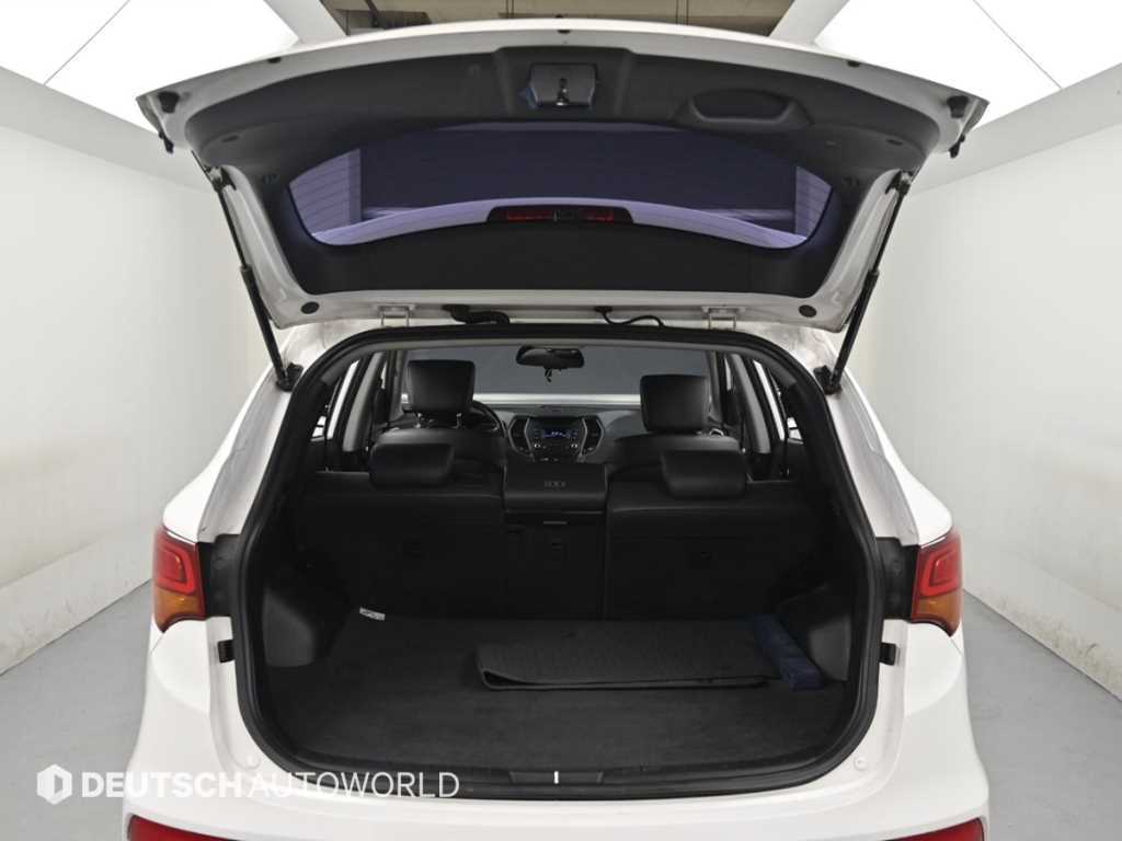 Hyundai Santafe — photo 19