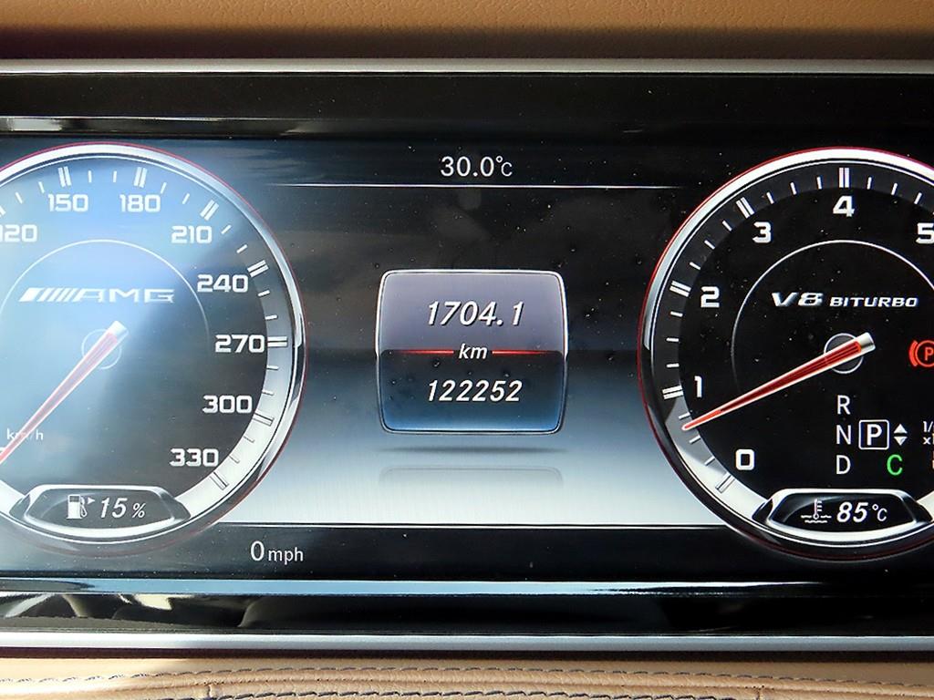 Mercedes-Benz S-Class — photo 09