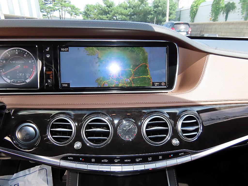 Mercedes-Benz S-Class — photo 12