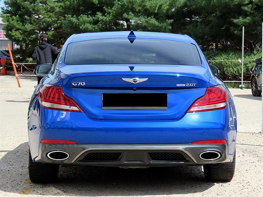 Genesis G70 — photo 04
