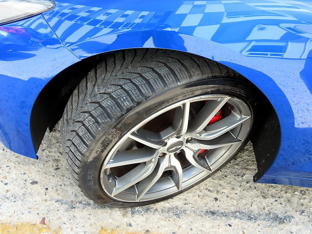 Genesis G70 — photo 20