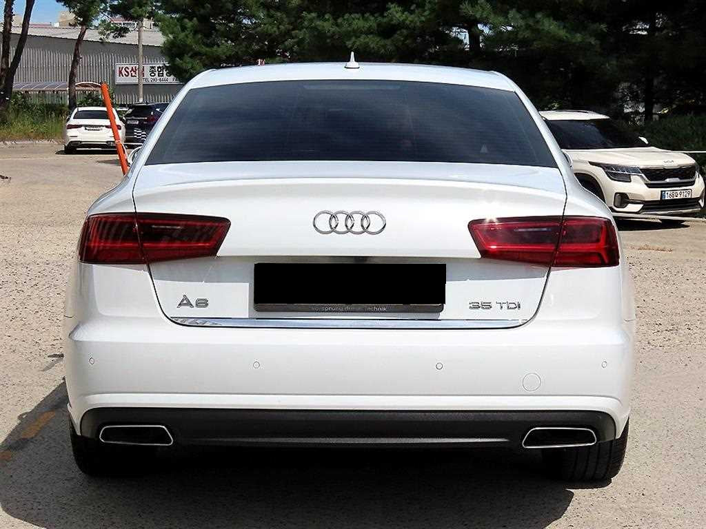 Audi A6 — photo 04
