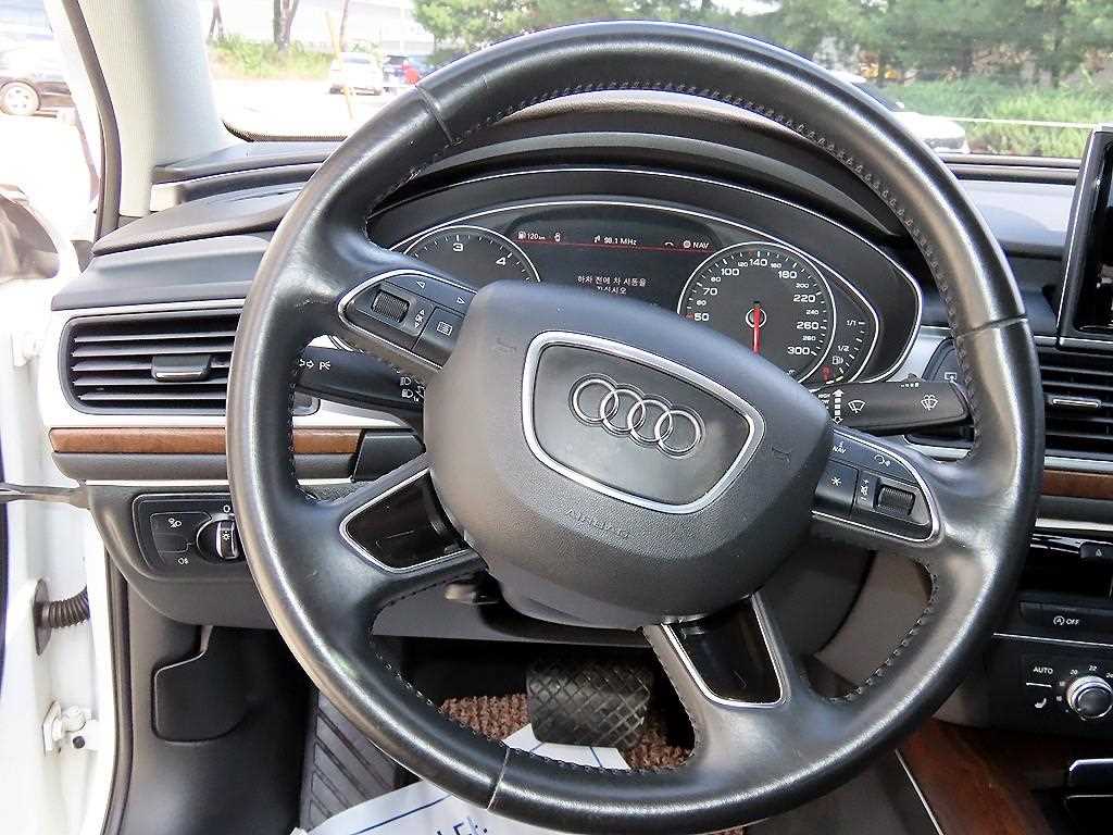 Audi A6 — photo 08
