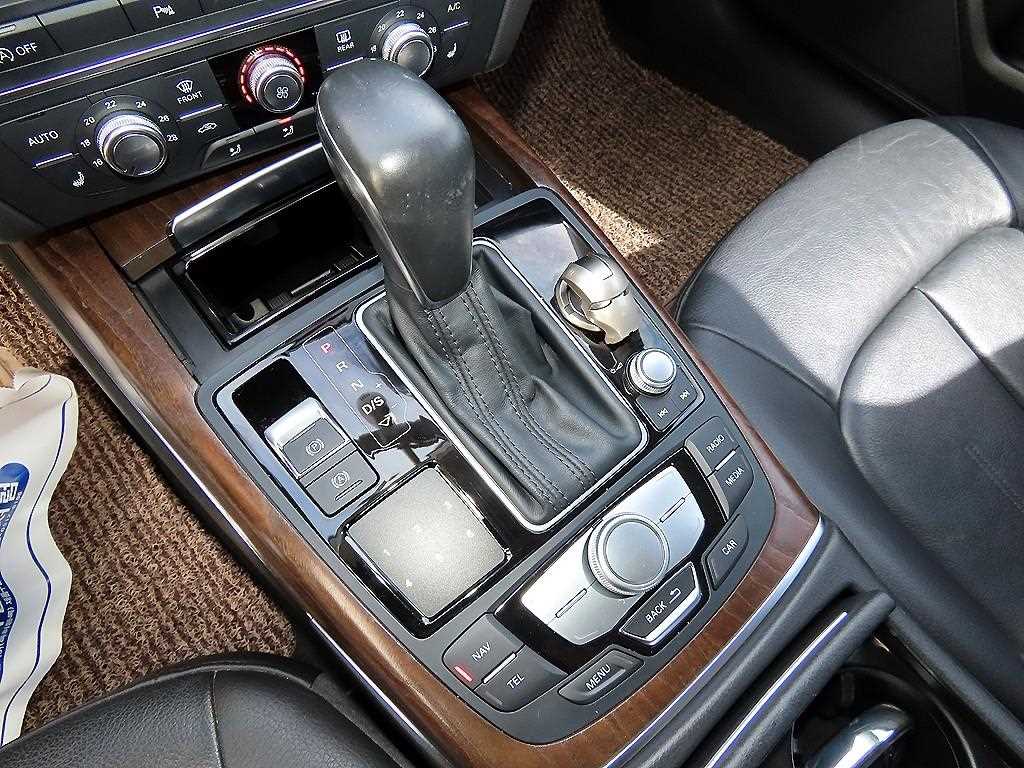 Audi A6 — photo 10