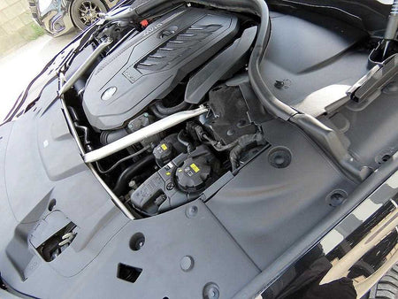 BMW 7-Series — photo 19