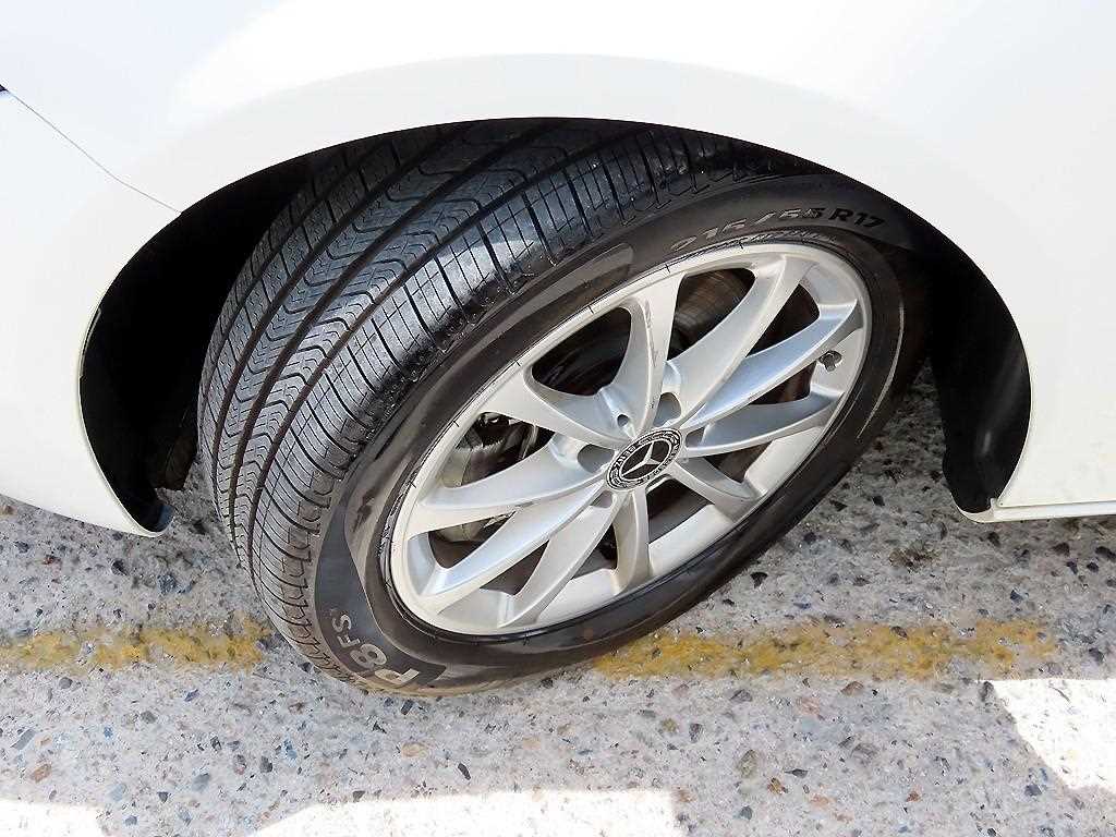 Mercedes-Benz A-Class — photo 19