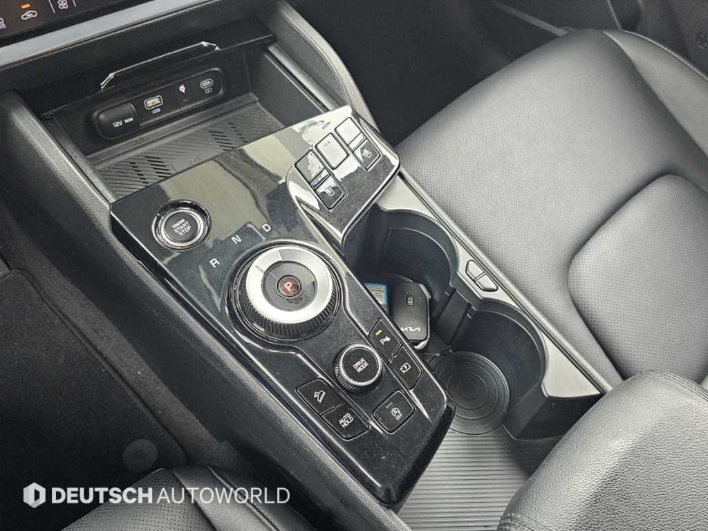 Kia Sportage — photo 09