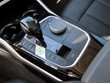BMW 3-Series — photo 11