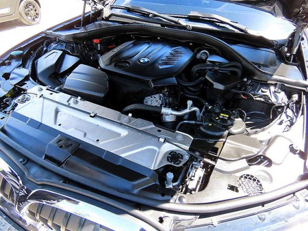 BMW 3-Series — photo 19
