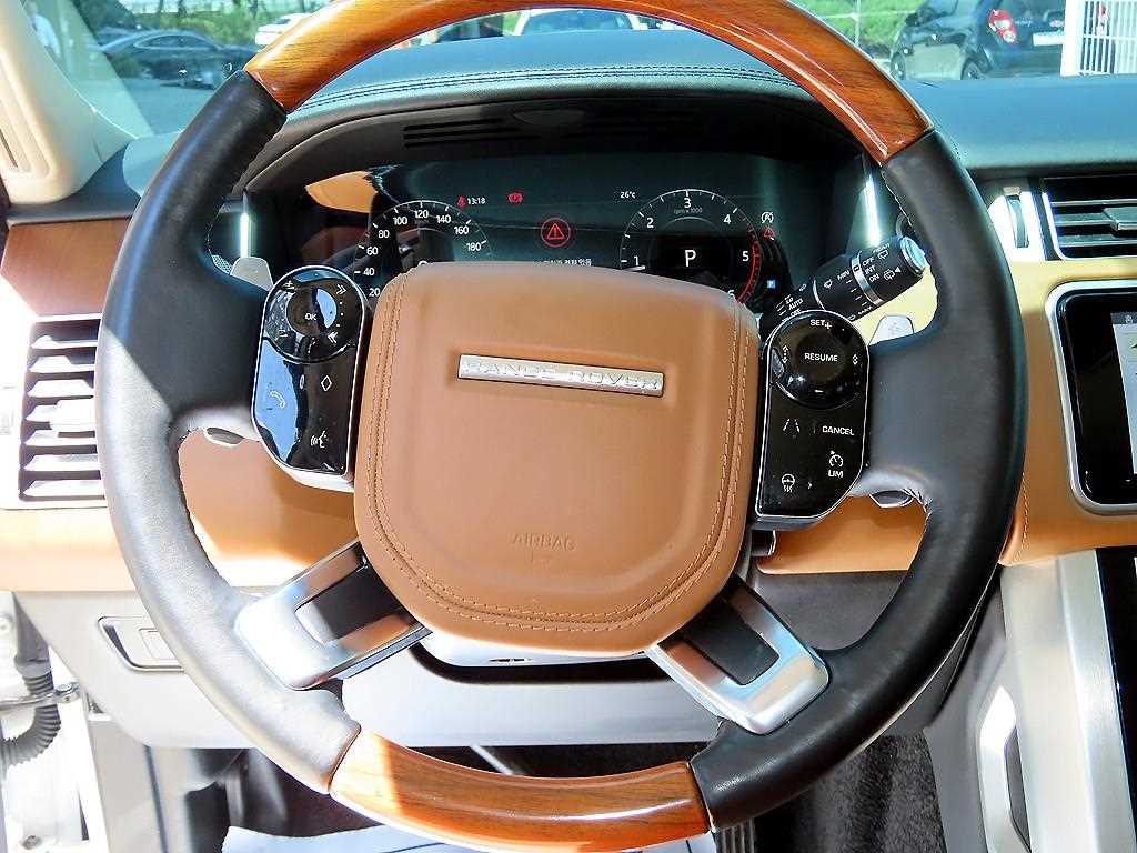 Land Rover Range Rover — photo 08