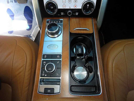Land Rover Range Rover — photo 11