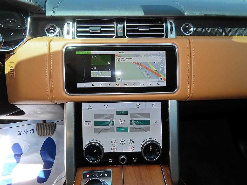 Land Rover Range Rover — photo 13