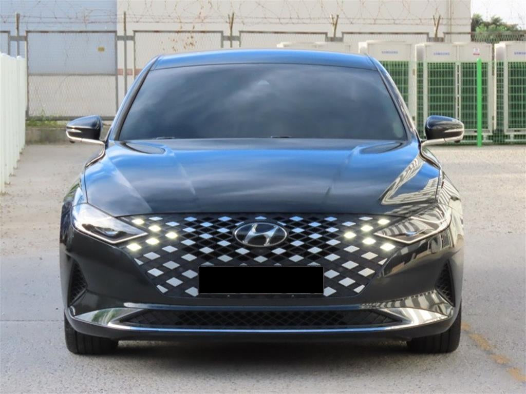 Hyundai Grandeur — photo 01
