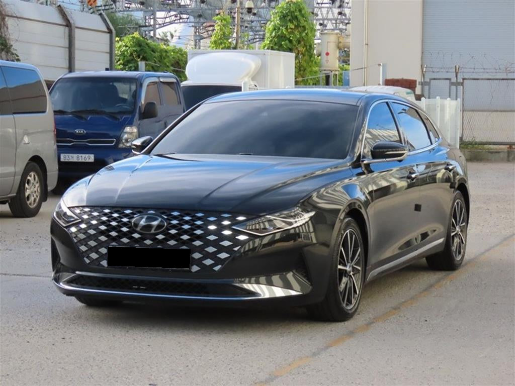 Hyundai Grandeur — photo 02