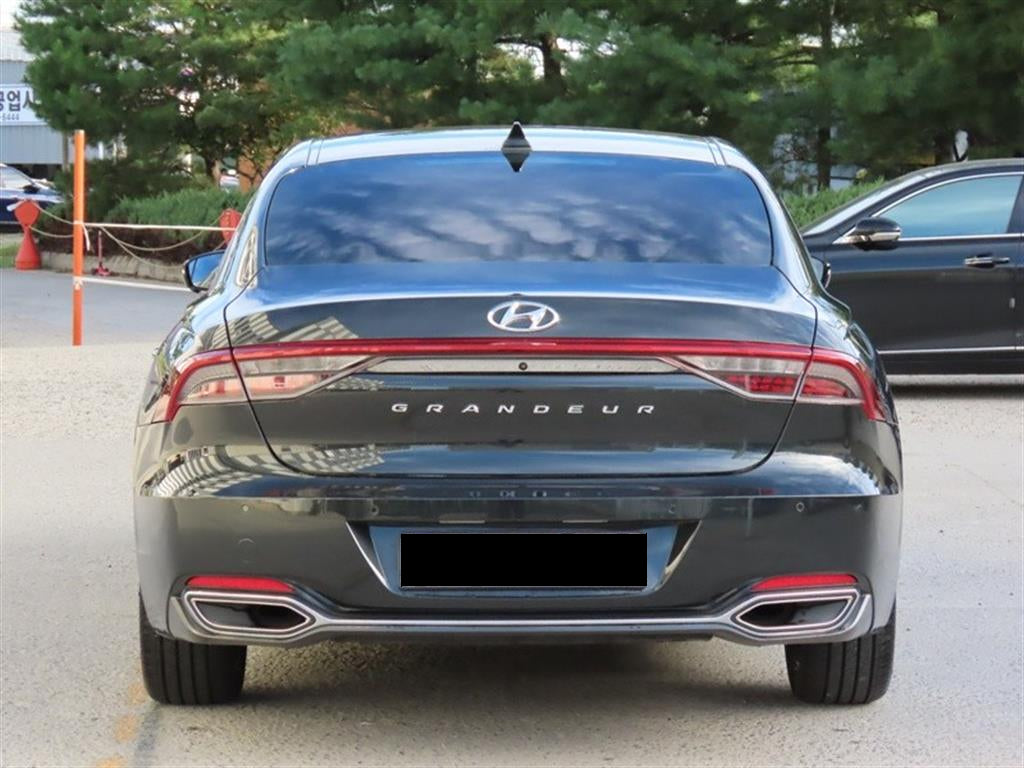 Hyundai Grandeur — photo 04