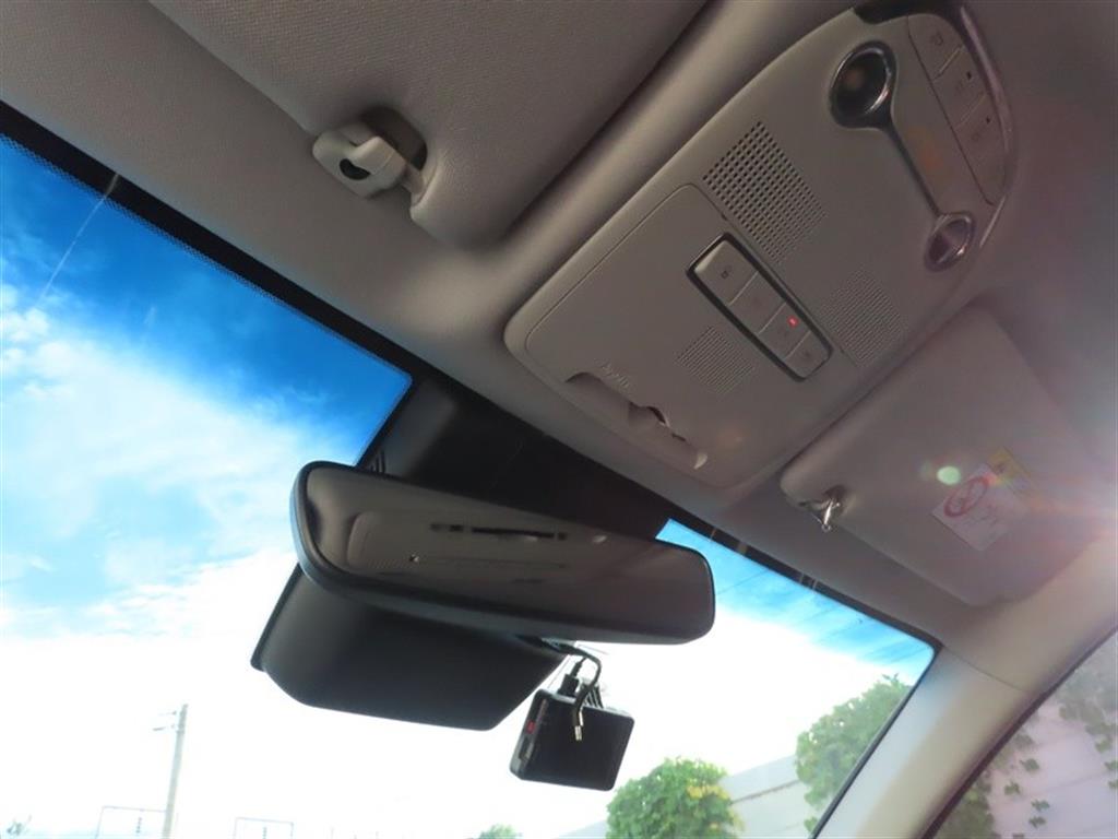 Hyundai Grandeur — photo 14