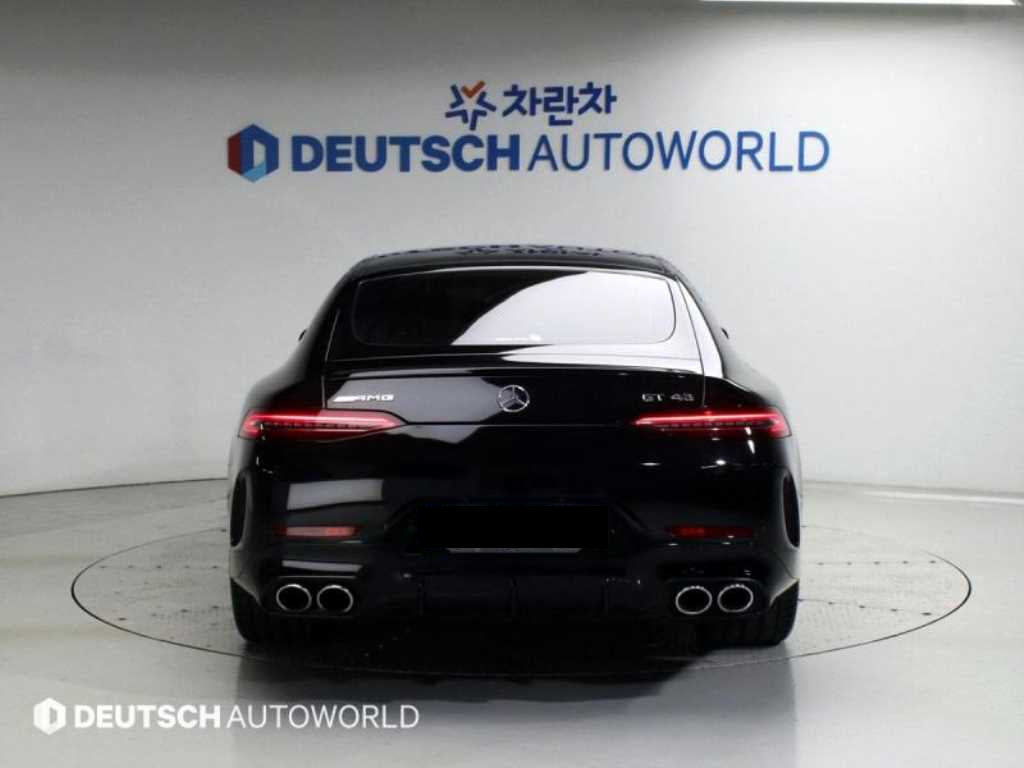 Mercedes-Benz AMG GT — photo 04