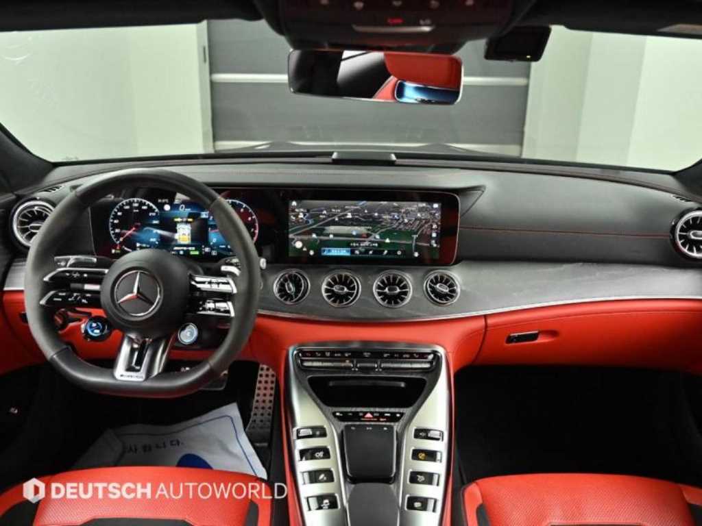 Mercedes-Benz AMG GT — photo 07