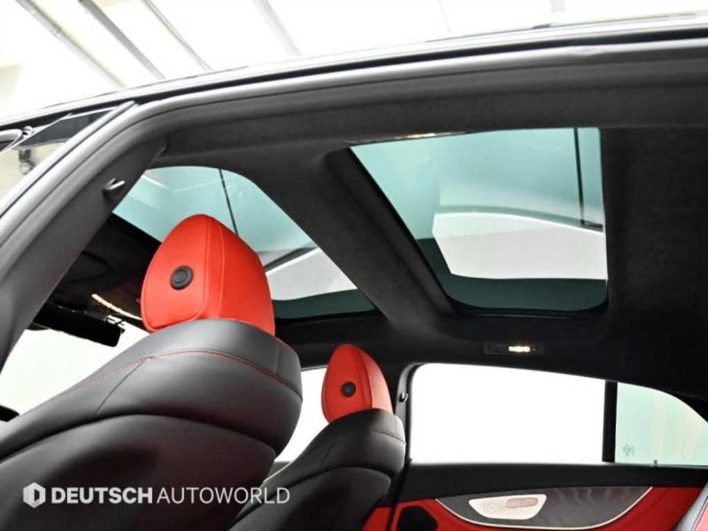 Mercedes-Benz AMG GT — photo 11