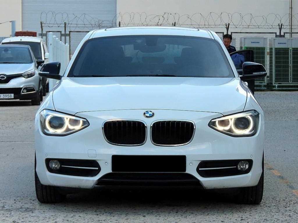BMW 1-Series — photo 01