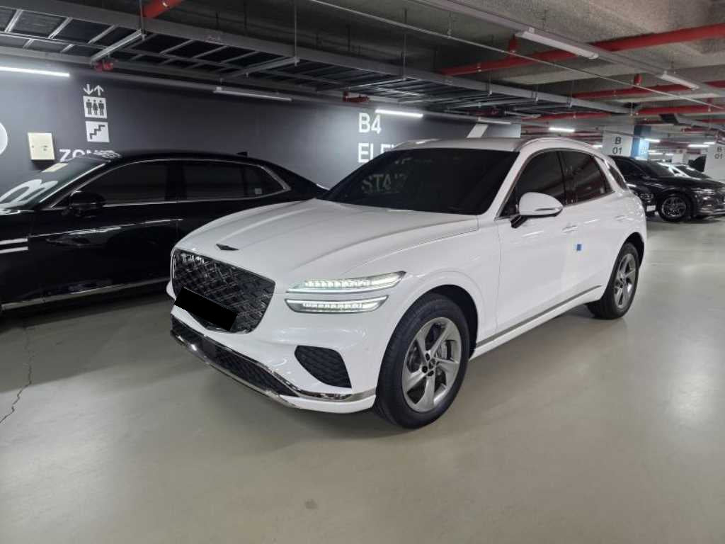 Genesis GV70 — photo 02
