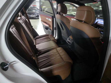 Genesis GV70 — photo 10