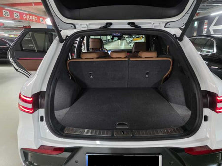 Genesis GV70 — photo 12