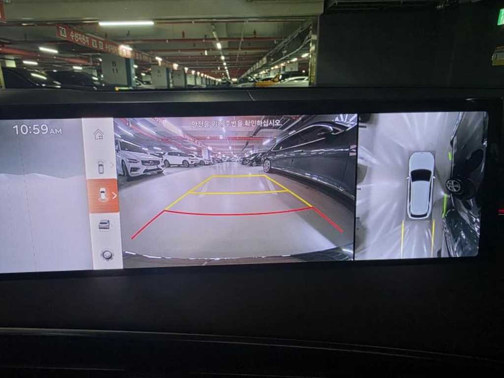 Genesis GV70 — photo 15